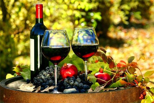 ruou-vang-dai-loc ruou-vang-dai-loc