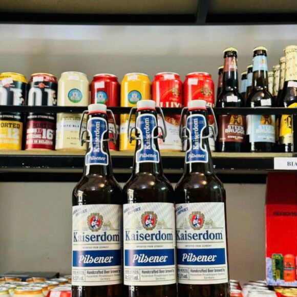 Bia Kaiserdom Pilsener 5% – Chai 500ml – Thùng 12 Chai