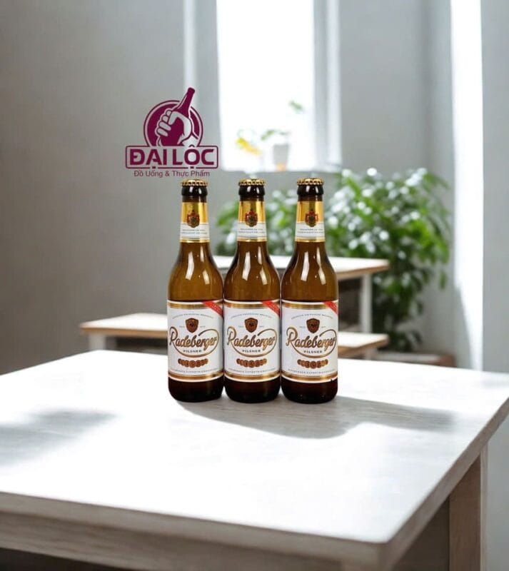 Bia Radeberger Pilsner chai