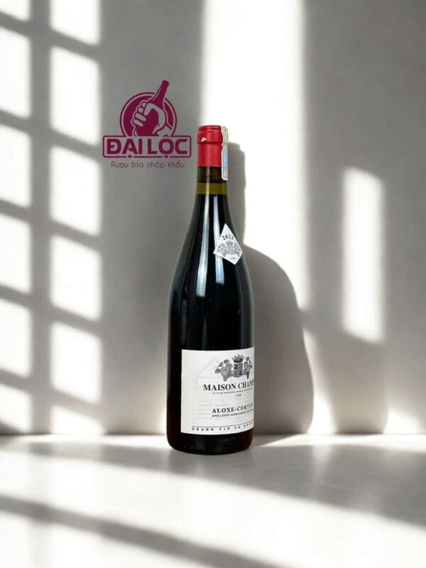 Bí quyết chọn quà tặng rượu vang Pháp hợp gu cho những nhà sưu tầm sành sỏi Maison Champy Aloxe-Corton 14% 2022 là top chai rượu vang Pháp đỏ cao cấp danh giá nhất