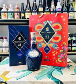 Rượu Chivas 21 (Royal Salute 21 Years Old) 700ml