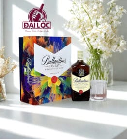 Hộp Quà Ballantine's Finest – Hương Vị Cổ Điển, Quà Tặng Tinh Tế Tại Shop Đại Lộc