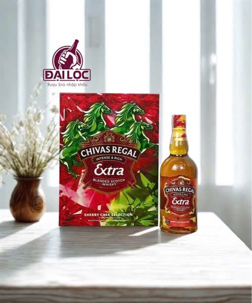 hop-qua-chivas-extra-sherry-cask-2026.jpg