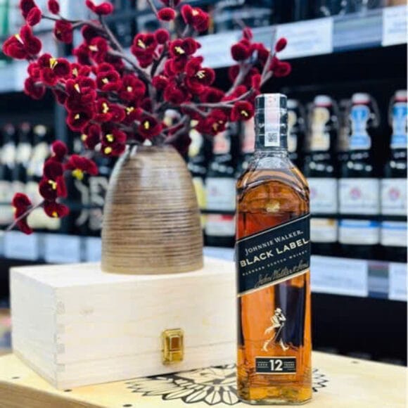 Rượu Johnnie Walker Black Label 750ml