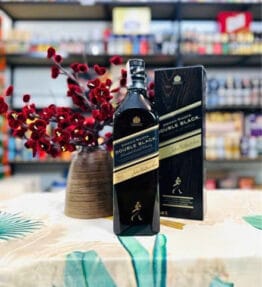 Rượu Johnnie Walker Double Black 1000ml