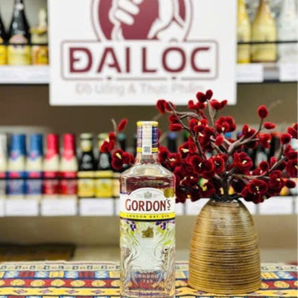 Rượu Gordon's London Dry Gin 700ml
