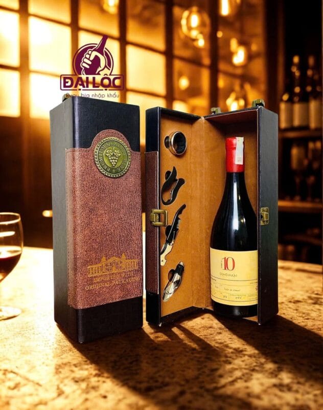 Khám phá hương vị vang Carmenere Chile mềm mại chuẩn vị Vang Carmenere Chile rất hợp khi dùng kèm các món ăn đậm đà gia vị của Việt Nam.